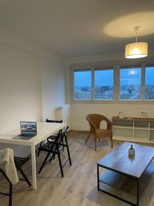 Appartement A Orleans Paisible Ngoại thất bức ảnh